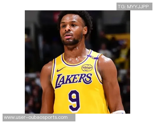 雷迪克称斯玛特等人是布朗尼的导师深入解析布朗尼的角色定位与发展方向